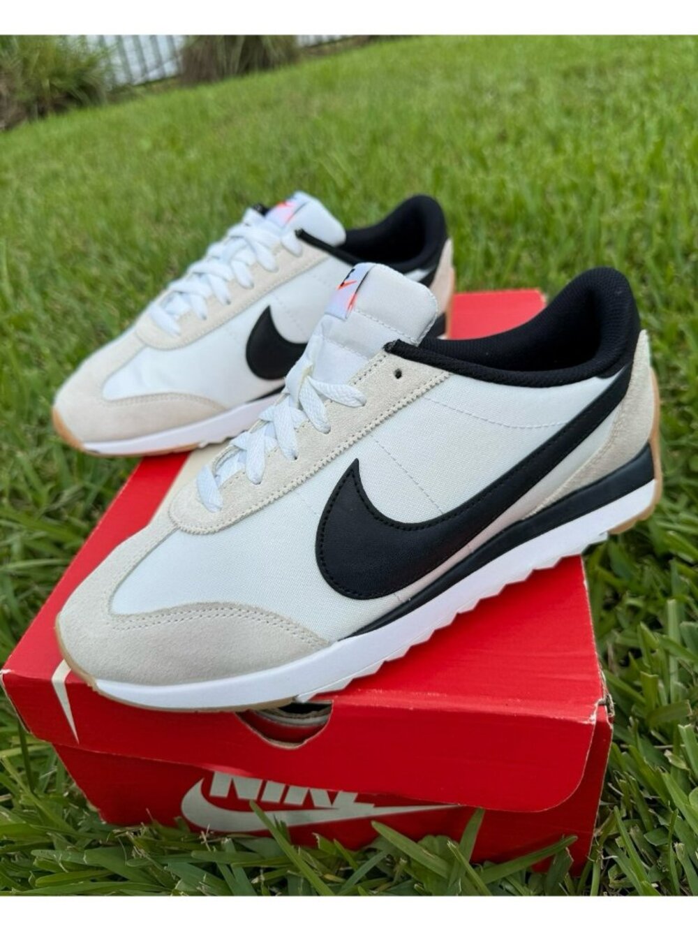 WOMEN'S NIKE PACIFIC / WHITE BLACK HM4771-105 SNEAKERS SPORTSWEAR